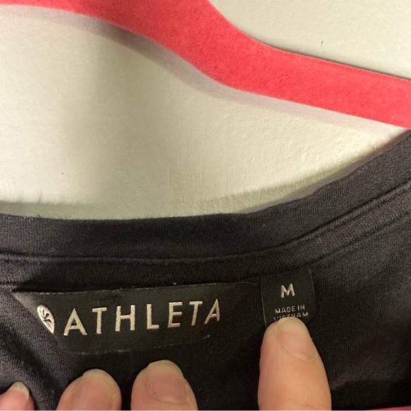 Athleta Black Ruched Side T-Shirt Dress – Size M - Picture 4 of 4